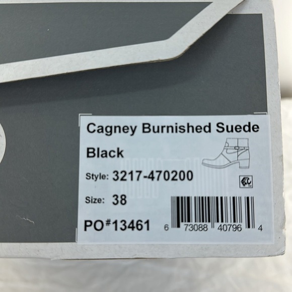 NIB Dansko “Cagney” Burnished Suede Heeled Booties - Picture 10 of 11